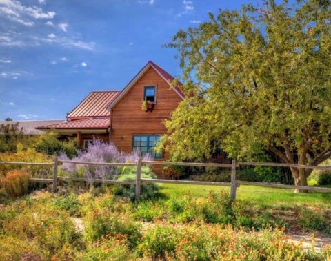 Located In A Historic Pioneer Home, This Bed And Breakfast Is A One-Of-A-Kind Getaway In Utah