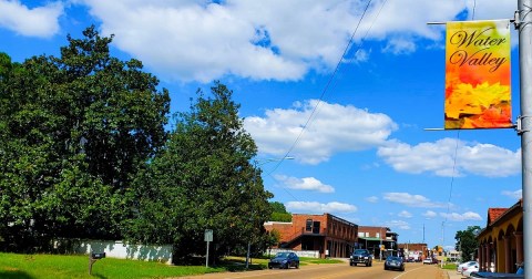 Just 30 Minutes From Oxford, Water Valley Is The Perfect Mississippi Day Trip Destination