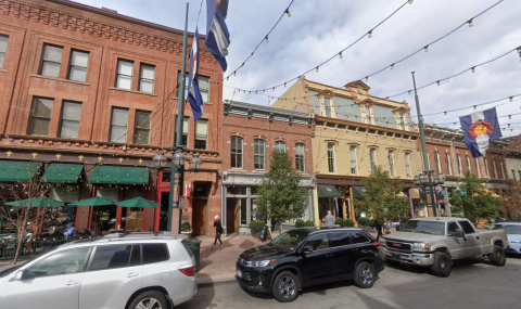 This Unexpected Colorado Bakery And Ice Cream Shop Will Make You Think You're In A Storybook