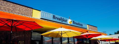 The Biscuits And Gravy From Breakfast On Broadway Cafe In Colorado Will Make A Morning Person Out Of Anyone