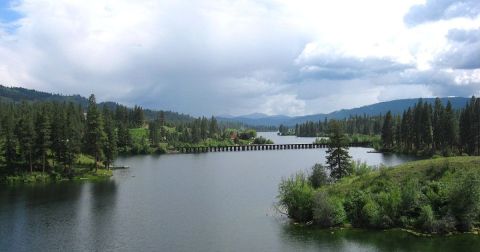 9 Underrated Washington Lakes Perfect For A Summer Day