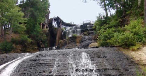 5 Waterfall Swimming Holes In Mississippi That Will Make Your Summer Complete