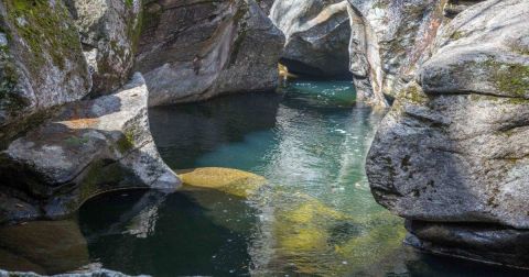 A Dip In Any Of These 9 New Hampshire Swimming Holes Is All You Need