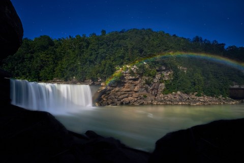 5 Natural Wonders Unique To The Bluegrass State That Should Be On Everyone's Kentucky Bucket List