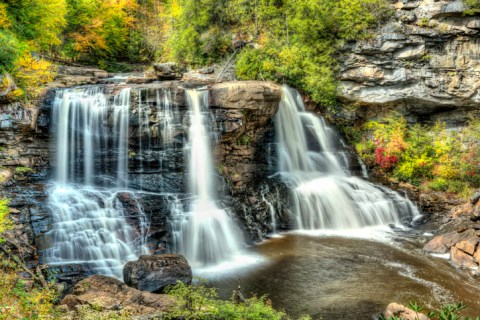 7 Natural Wonders Unique To The Mountain State That Should Be On Everyone's West Virginia Bucket List