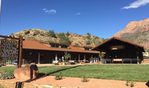 The Middle-Of-Nowhere General Store With Some Of The Best Baked Goods And Ice Cream In Southern Utah