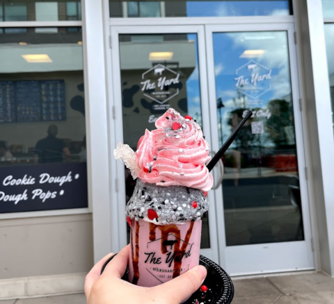 The Outrageous Milkshake Bar In Virginia That’s Piled High With Goodness