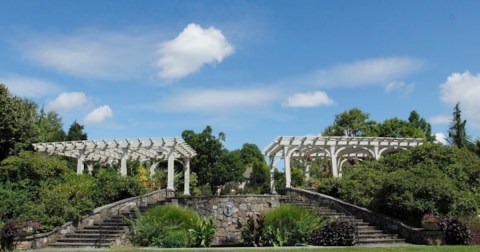 This Botanical Garden In Massachusetts Is Also A Restaurant And It's Fun For The Whole Family