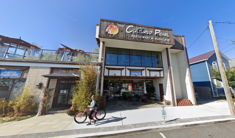 Dine With The Fishes At This One-Of-A-Kind Koi Pond Restaurant In Delaware