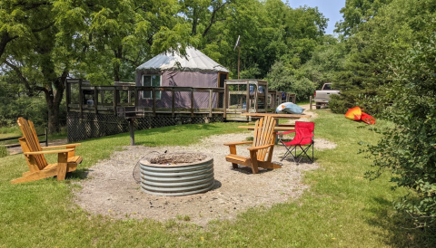 7 Campgrounds Near Detroit Perfect For Those Who Hate Camping