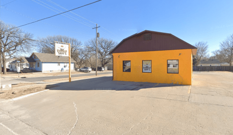 The Massive Brunch Plates At This Iconic Kansas Restaurant Are The Perfect Way To Start Your Day