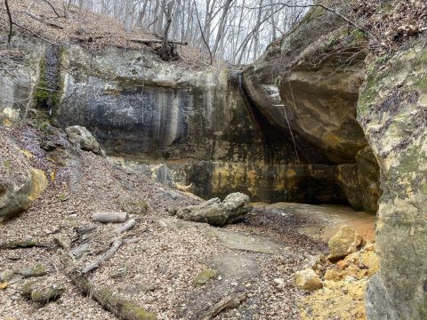 Hiking To Pictured Rock Cave, An Aboveground Cave In Wisconsin Will Give You A Surreal Experience