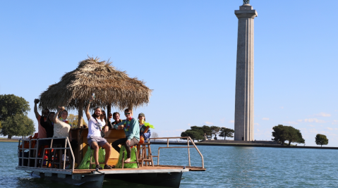 A Floating Bar In Ohio, Put-In-Bay Floating Tiki Is The Perfect Spot To Grab A Drink On A Hot Day