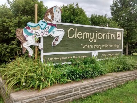 This Family-Friendly Park In Virginia Has A Playground, Carousel, Trolley, And More