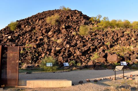 Few People Know There’s An Outdoor Petroglyph Museum Hidden In The Sonoran Desert In Arizona