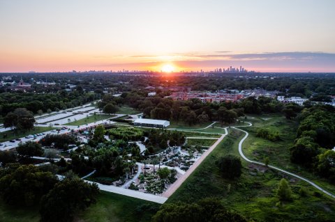 The One-Of-A-Kind Houston Botanic Garden In Texas Is Absolutely Heaven On Earth