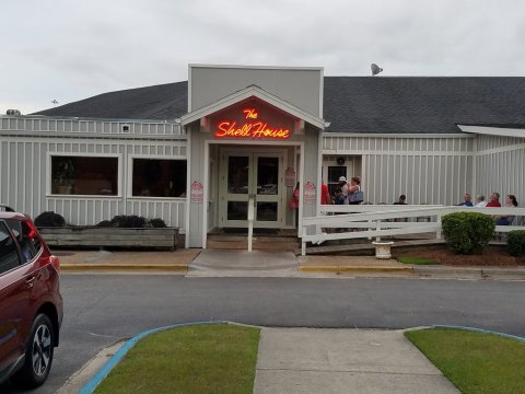 Some Of The Best Crispy Fried Seafood In Georgia Can Be Found At The ShellHouse