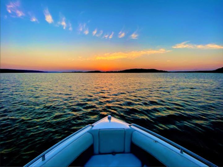 Lake Dardanelle in Arkansas