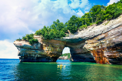 Take A Guided Kayak Tour Of The Pictured Rocks In Michigan Then Glamp Right On The Beach