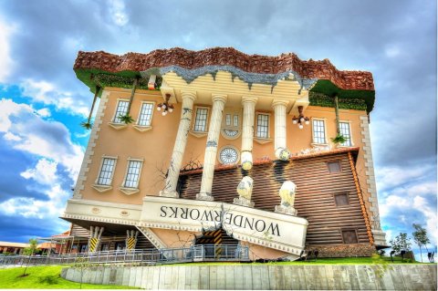 Enjoy An Immersive Experience At The One-Of-A-Kind WonderWorks In Missouri