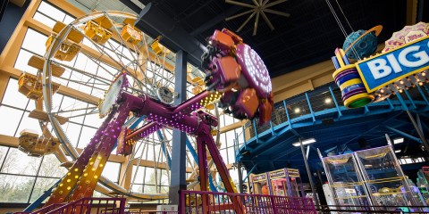 This 100,000 Square-Foot Indoor Amusement Park In Wisconsin Is Fun For All Ages