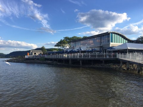 The Water Views From The Hudson Water Club In New York Are As Praiseworthy As The Food