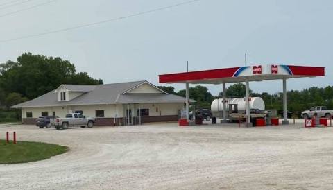 The Most Delicious Bakery Is Hiding Inside This Unassuming Iowa Gas Station