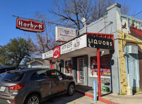 The Oldest Restaurant In Louisiana’s Sportsman’s Paradise Is A Culinary Masterpiece