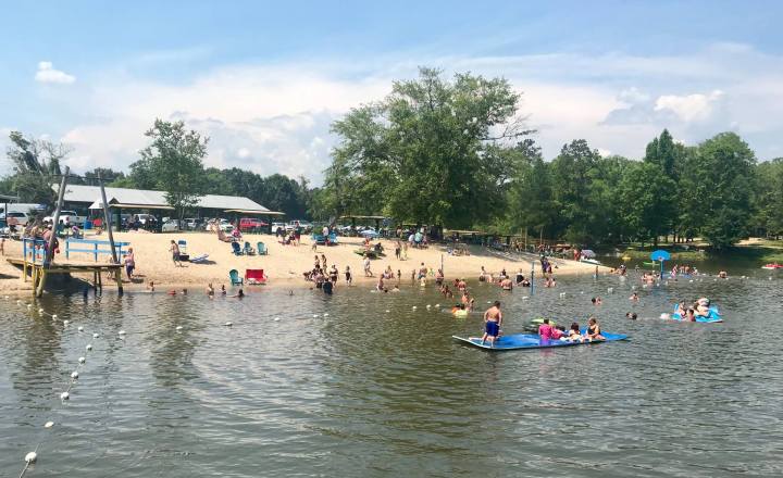 places to swim in Mississippi