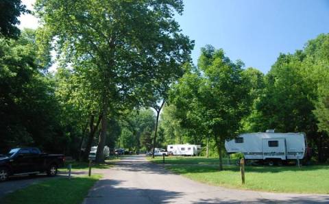 5 Stunning Missouri State Parks Where You Can Camp All Year-Round