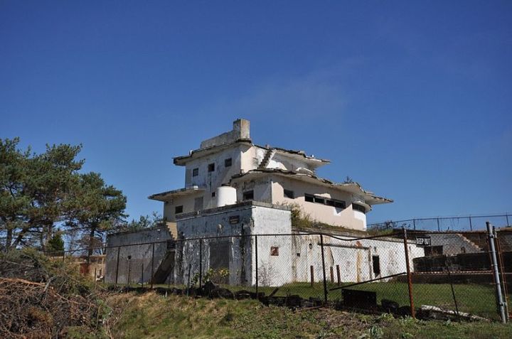 Historic Harbor Entrance Control Post