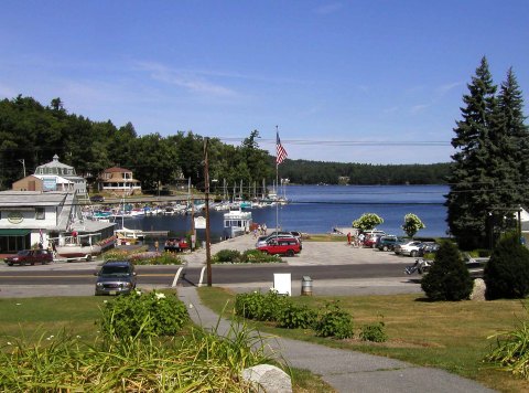 7 Tiny Towns In New Hampshire That Come Alive In The Summertime