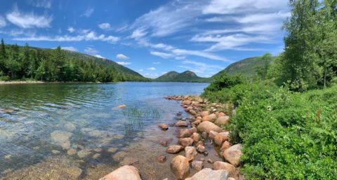 easy trail in Acadia