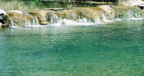 The Hike To This Gorgeous Oklahoma Swimming Hole Is Everything You Could Imagine