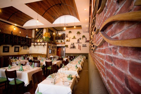 The Oldest Restaurant In Southern California's Gaslamp Quarter Is A Culinary Masterpiece