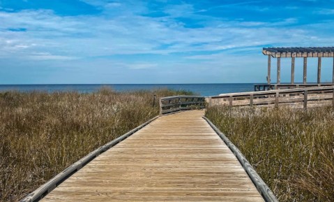 Explore Ohio's Sand Dunes At This Underrated State Park Near Cleveland