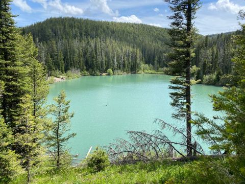 The Hike To Idaho's Pretty Little Packsaddle Lake Is Short And Sweet