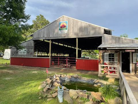 Most People Don’t Know About This Underrated Zoo Hiding In Arkansas