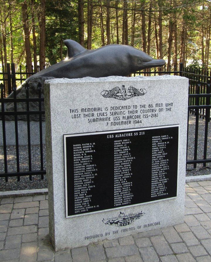 uss albacore portsmouth new hampshire memorial