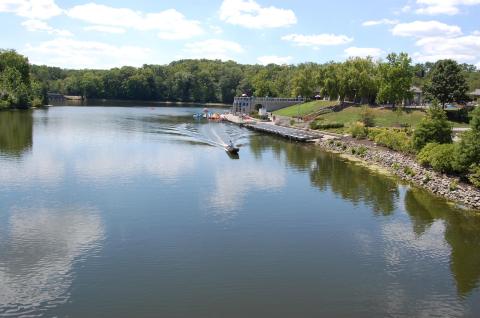 Rent A Pedal Boat And Cruise Around This Little-Known Lake In Ohio