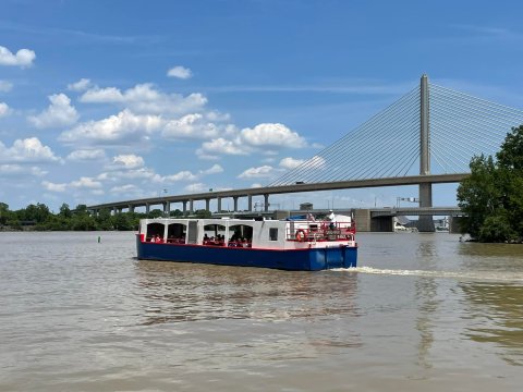 Float The Day Away On This Canal Boat Tour In Ohio