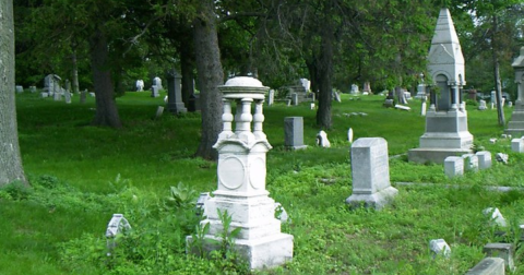 These 8 Haunted Cemeteries In Michigan Are Some Of the Creepiest