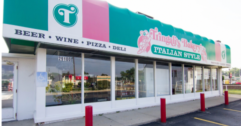 It's Worth It To Drive Across Michigan Just For The Cannoli At Tringali’s Bakery