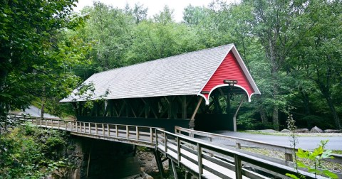 The Easy 2.2-Mile Flume Gorge Trail Will Lead You Through The New Hampshire Forest