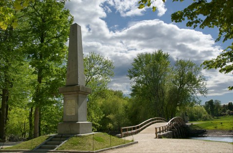 The One Small Town In Massachusetts With More Historic Places Than Any Other
