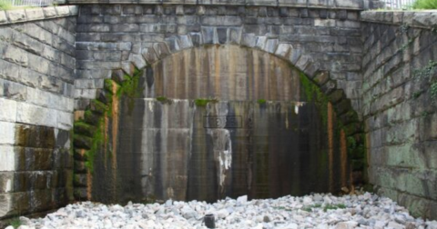 The Haunted Church Hill Tunnel In Virginia Has A Bone-Chilling History