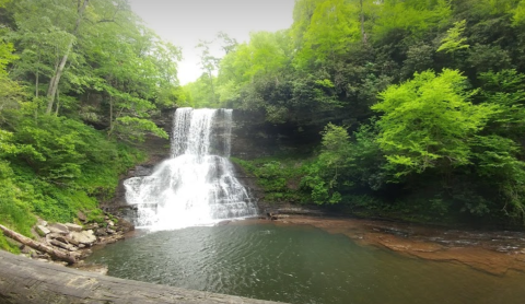 The Natural Swimming Hole In Virginia That Will Take You Back To The Good Ole Days