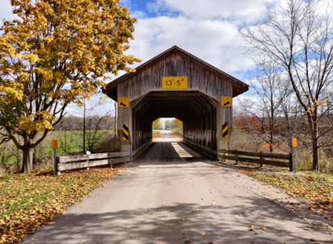 Caine Road Covered Bridge ⁠Is The Most Irresistably Charming Roadside Attraction In Ohio