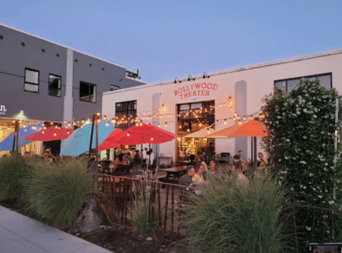 People Drive From All Over Oregon To Eat At This Tiny But Legendary Indian Street Food Restaurant