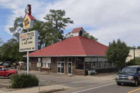 Feast On Hot Dogs And Malts At This Unassuming But Amazing Roadside Stop In Michigan